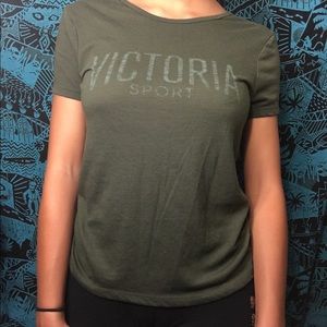 Victoria Sport scoopback tee